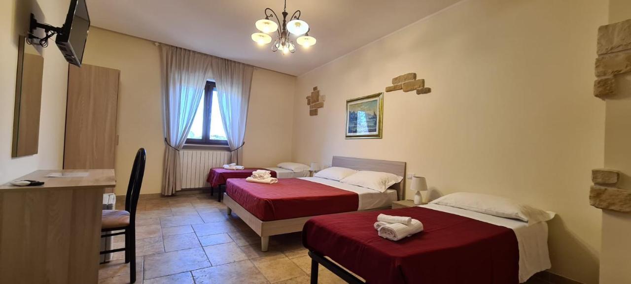 Bed And Breakfast La Terrazza Cisternino Bagian luar foto