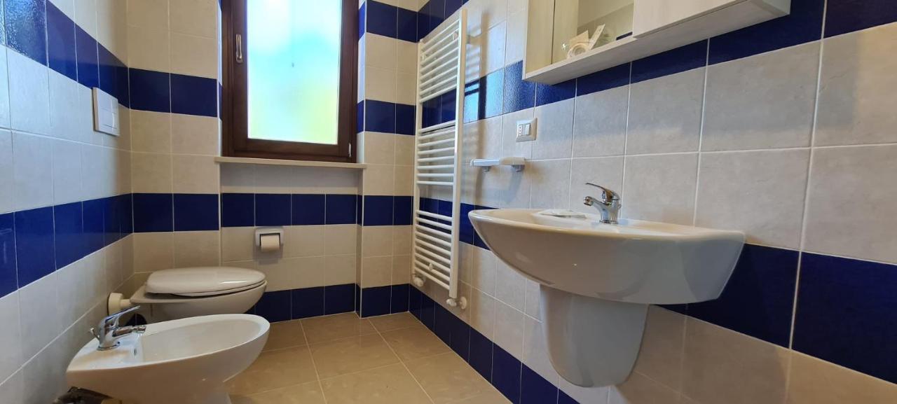 Bed And Breakfast La Terrazza Cisternino Bagian luar foto